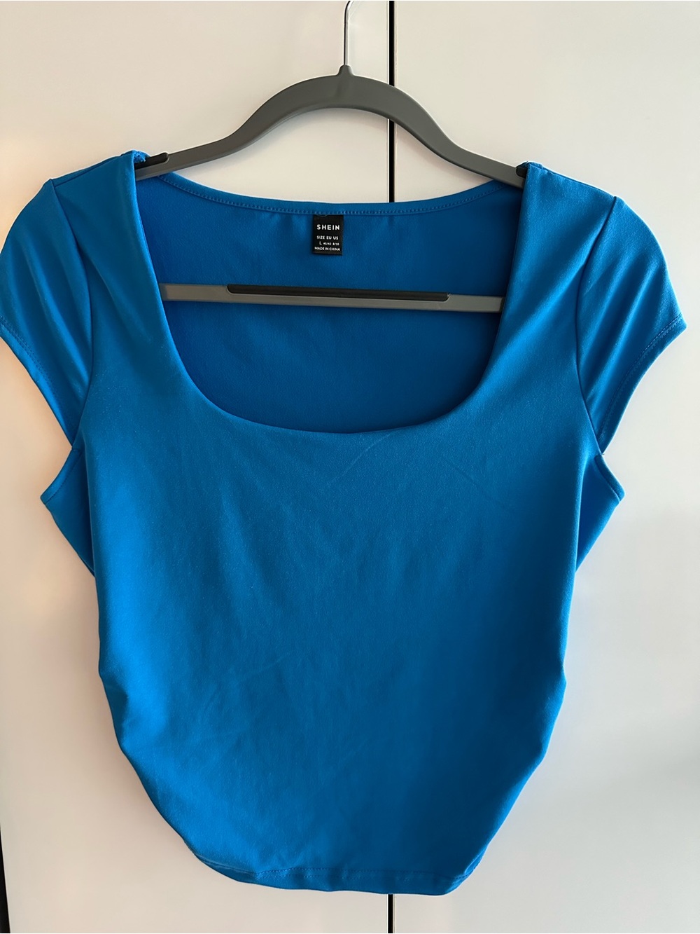 SHEIN Blue Women's Scoop Neck Cap Sleeve Top